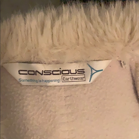 Jacket Vegan faux leather & fur cream jacket - Picture 8 of 8